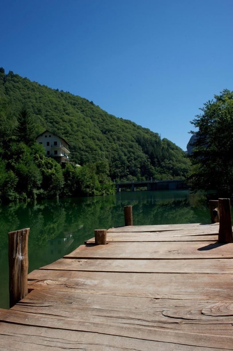 Borgo Isola Santa Guest House Bagian luar foto