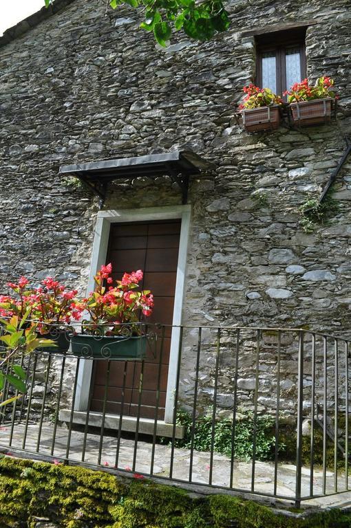 Borgo Isola Santa Guest House Bagian luar foto