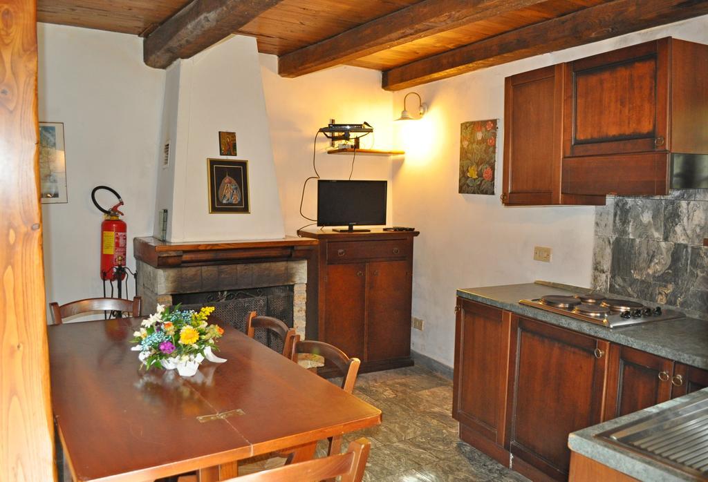 Borgo Isola Santa Guest House Bagian luar foto