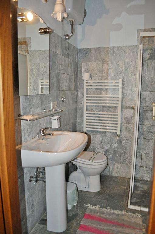 Borgo Isola Santa Guest House Bagian luar foto